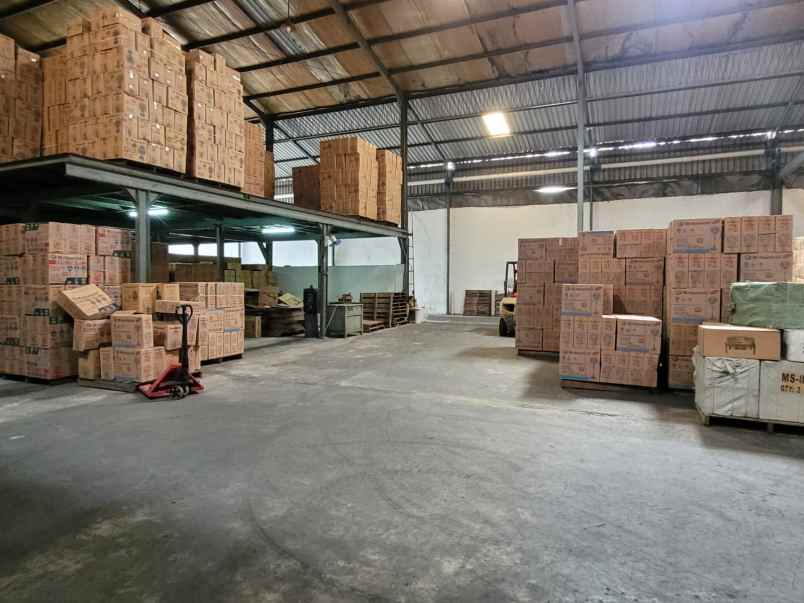 disewakan gudang di margomulyo indah surabaya