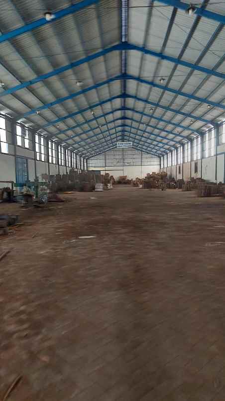 disewakan gudang di menganti gresik
