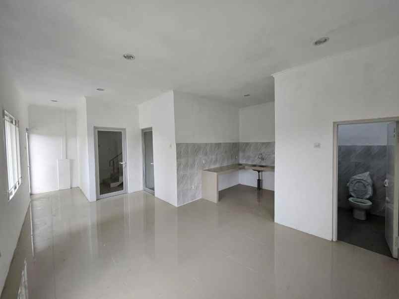 disewakan ruko gudang kantor bumi maspion romokalisari