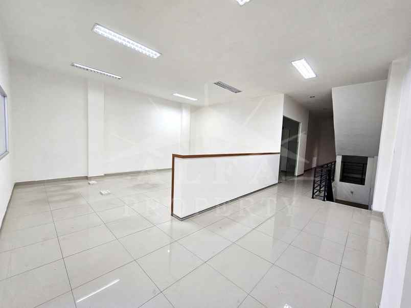 disewakan ruko gudang kantor jalan ir h juanda