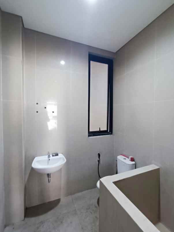 disewakan ruko gudang kantor kedungsari