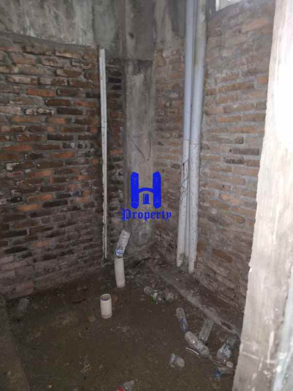disewakan ruko gudang kantor komplek j city jalan karya