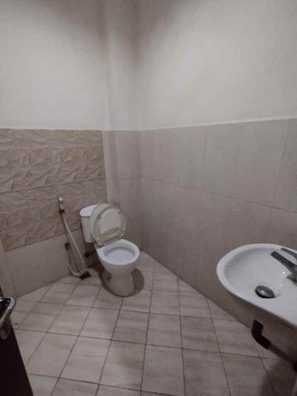 disewakan ruko gudang kantor petojo selatan gambir