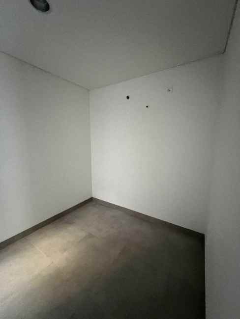disewakan ruko gudang kantor soho de latinos business