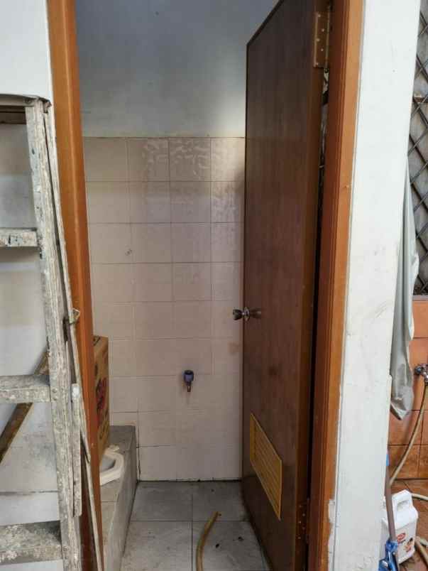 disewakan rumah 2 lt bagus rapi bebas banjir sunter