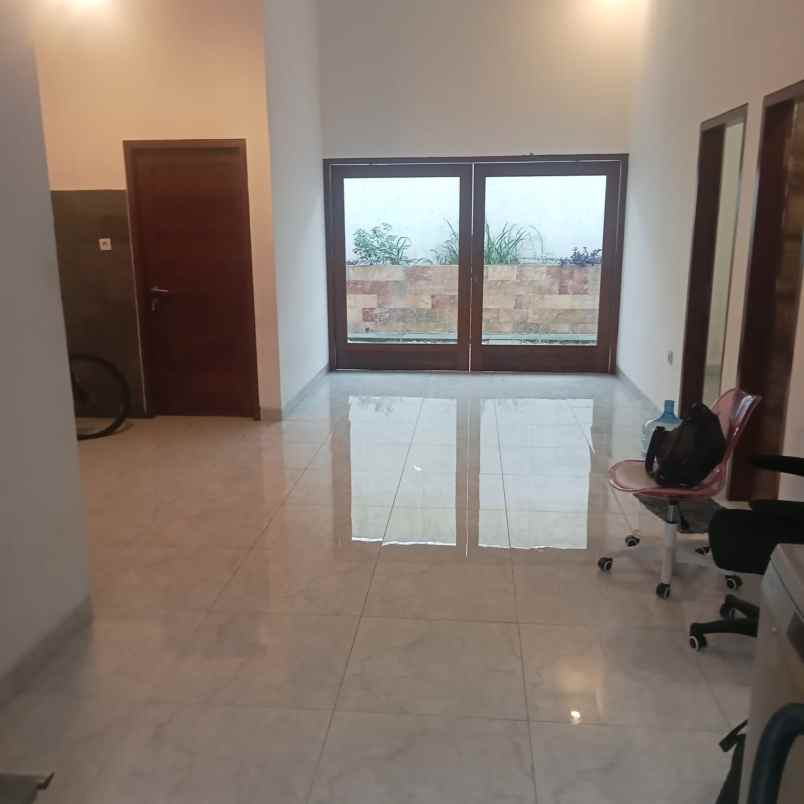 disewakan rumah ciledug