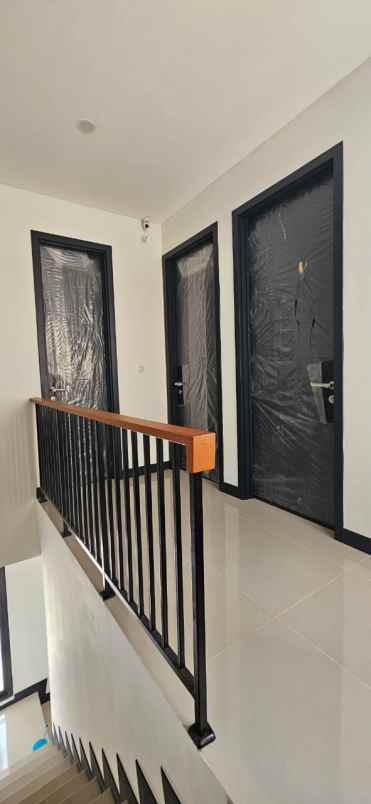 disewakan rumah cluster harapan indah