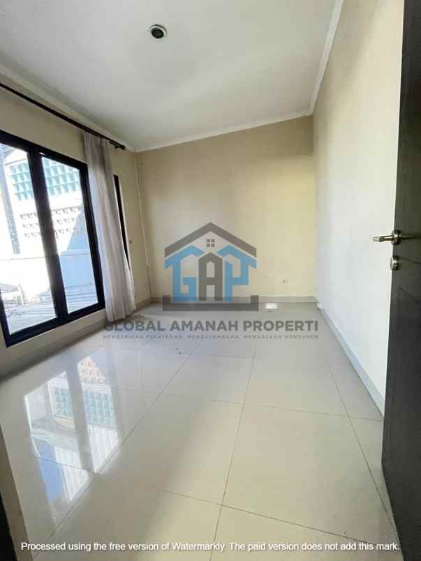 disewakan rumah cluster sayap gegerkalong open space