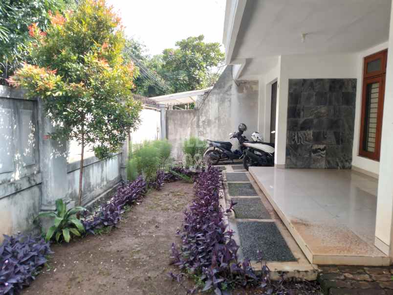 disewakan rumah gandaria utara kebayoran