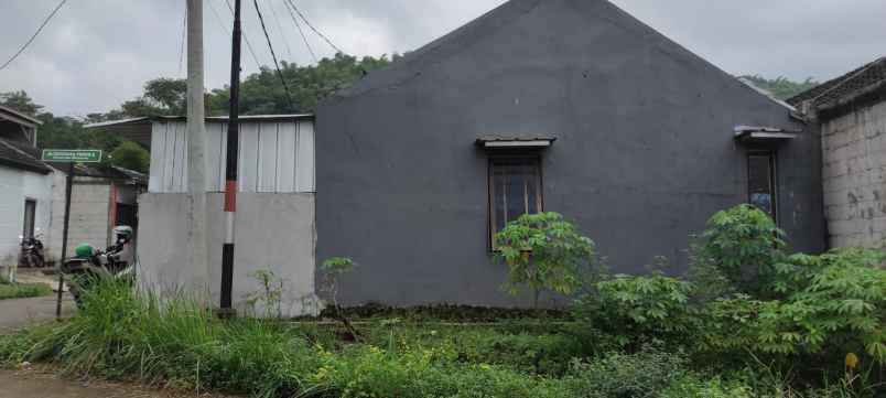 disewakan rumah grand cendana residance jl