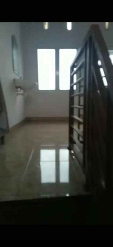disewakan rumah jalan angkatan 45 lorong