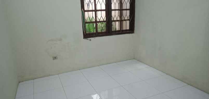 disewakan rumah kuningan