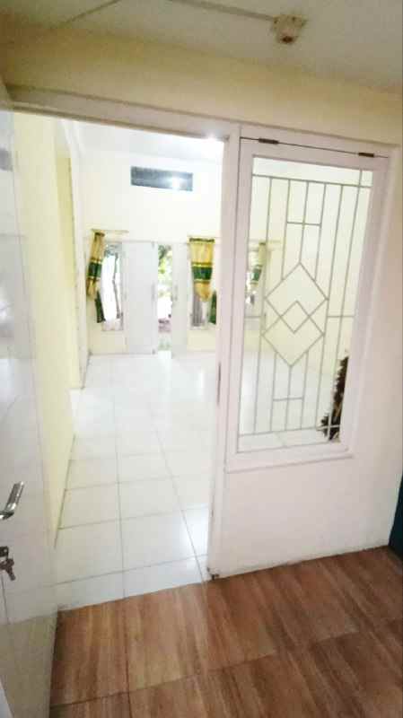 disewakan rumah menteng residence