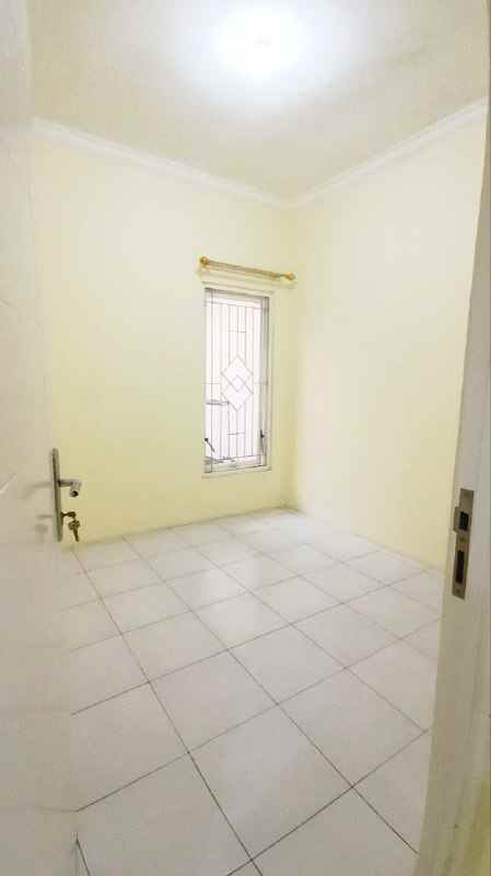 disewakan rumah menteng residence