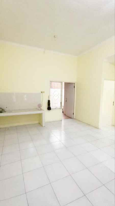 disewakan rumah menteng residence