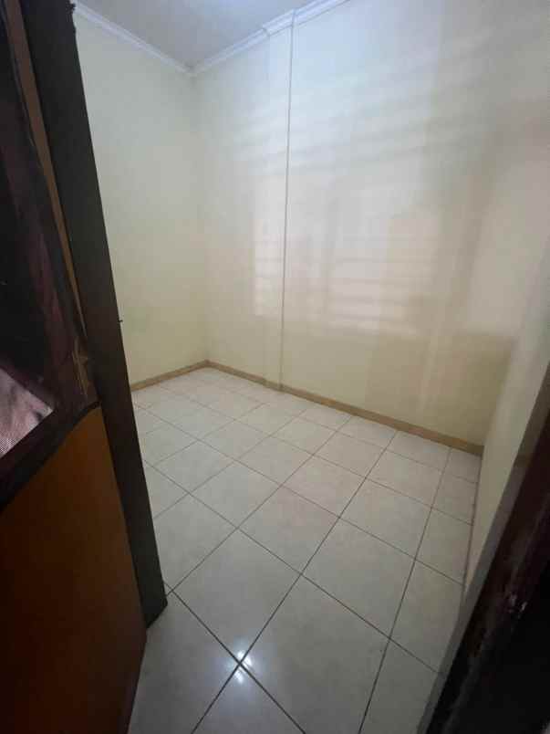 disewakan rumah mojo
