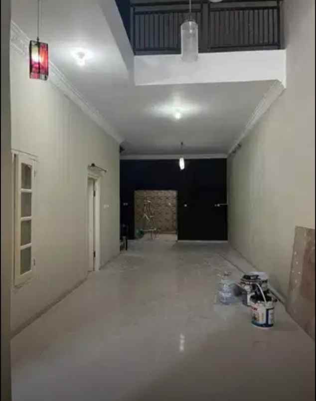 disewakan rumah pucang anom