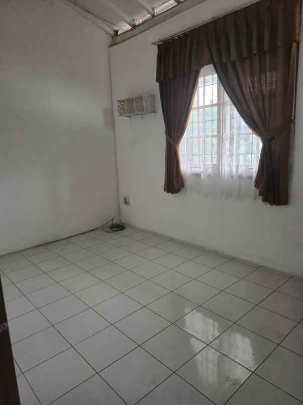 disewakan rumah sarijadi bandung