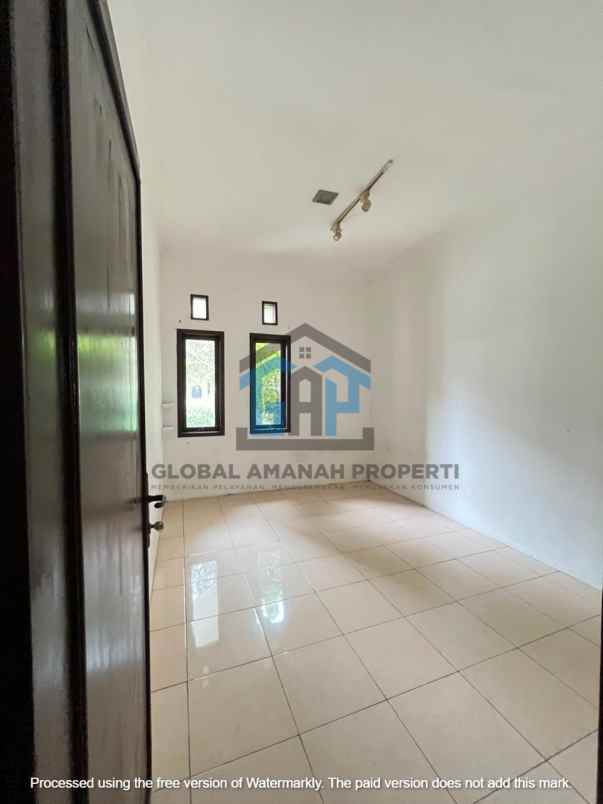 disewakan rumah sariwangi