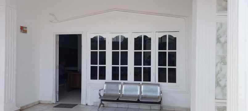 disewakan rumah ujung harapan