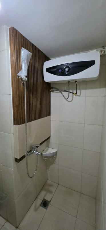 disewakan unit studio tanglin pakuwon mall