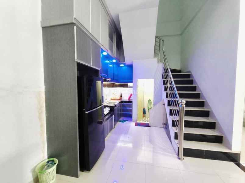 disewakan villa villa berjaya evenue jalan