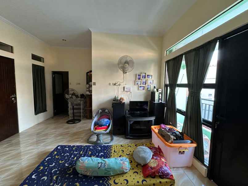 good deal dijual rumah di pkp ciracas jaktim