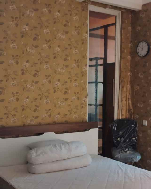 granada pakuwon indah minimalis siap huni ts carport 2