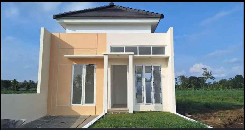 hunian 2 lantai dekat pondok terbesar di malang