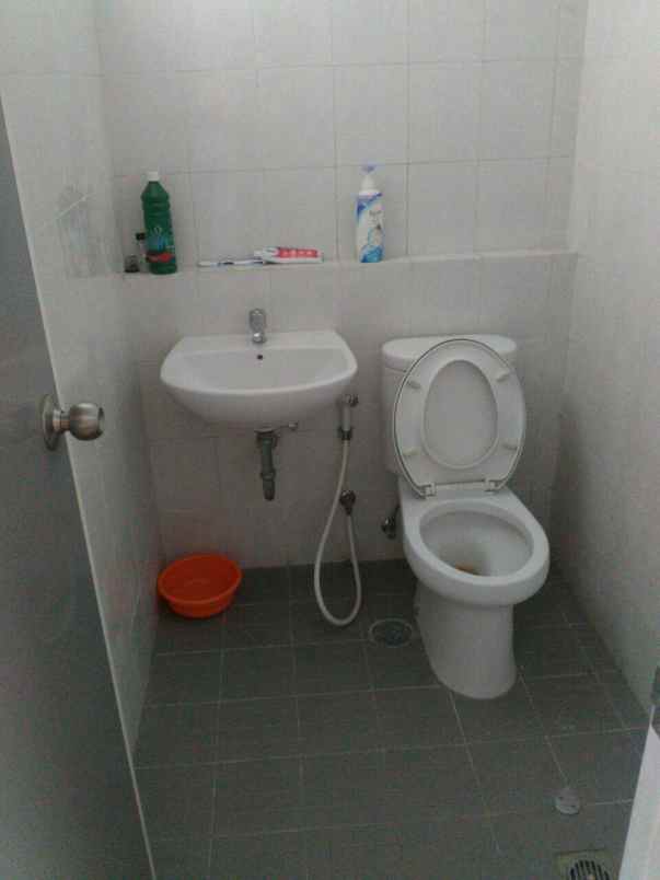 jual apartemen gunawangsa merr 2 br shmrs surabaya