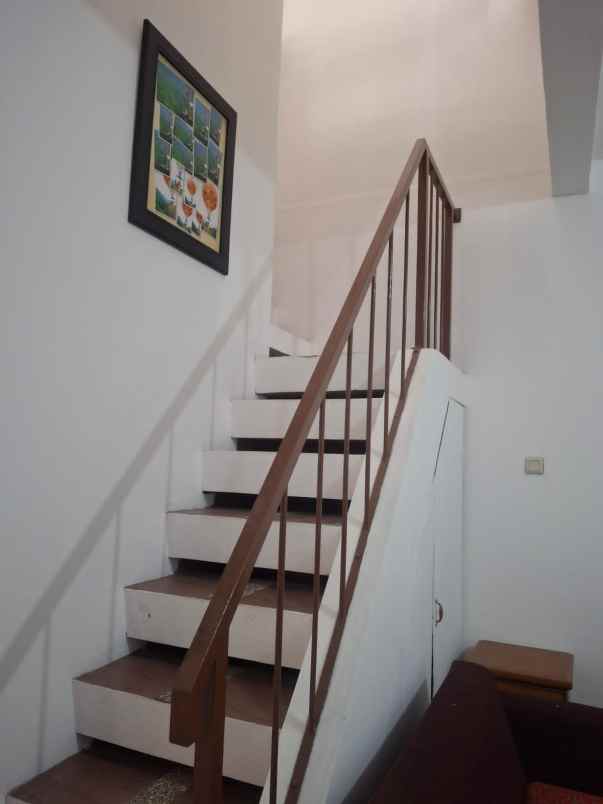 jual cepat rumah 2 lt di beji tol kukusan dijual cepat