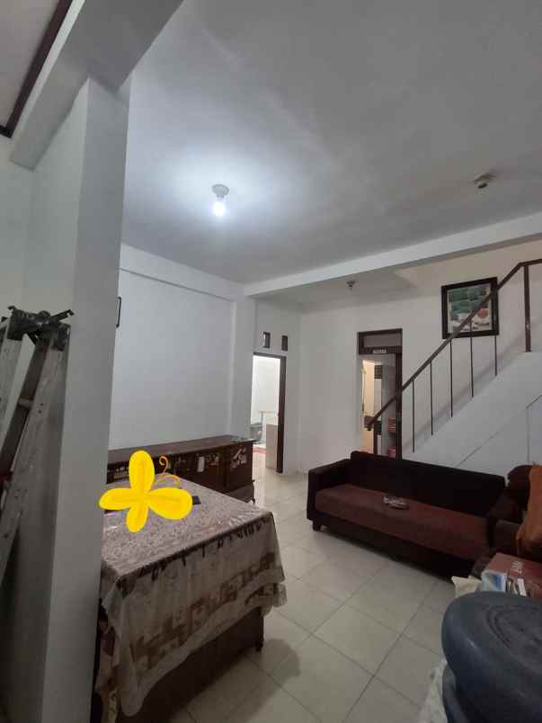 jual cepat rumah 2 lt di beji tol kukusan dijual cepat
