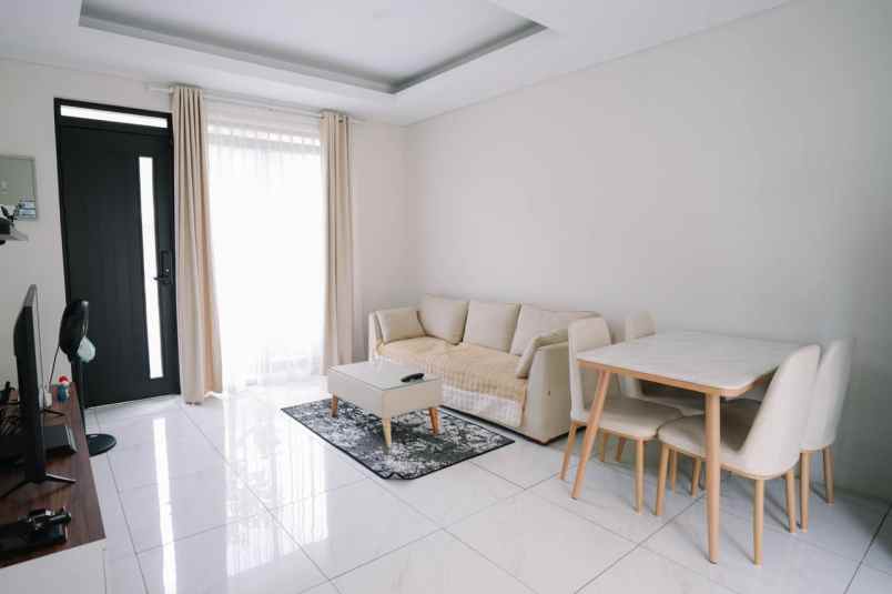 jual cepat rumah kbp 2 lantai siap huni
