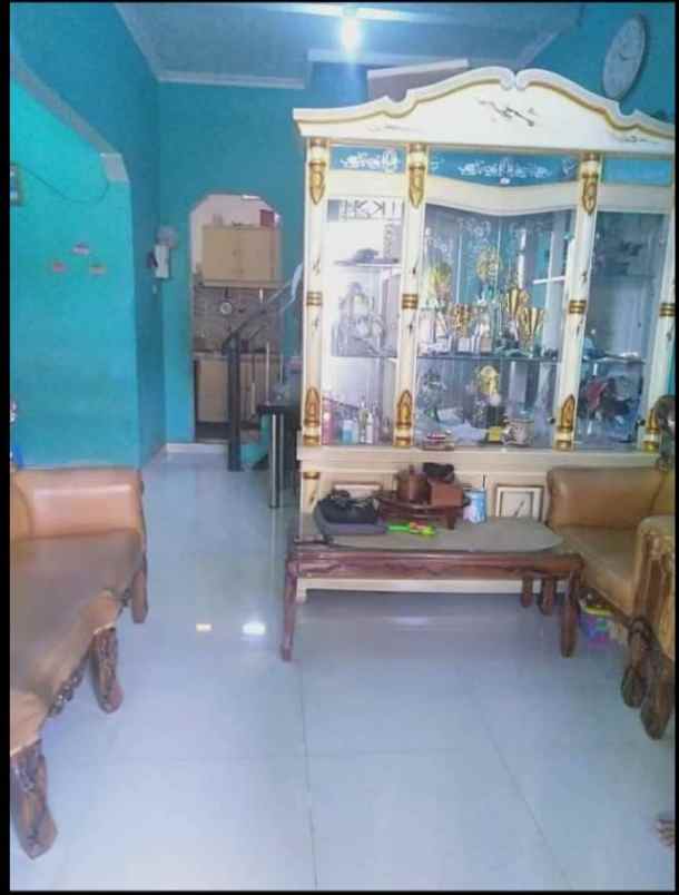 jual rumah 2 lantai di cipayung jakarta timur