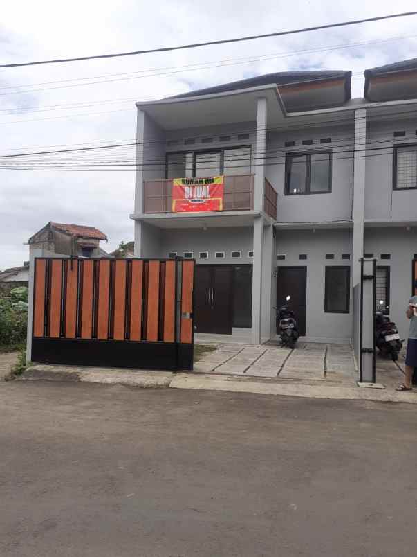 jual rumah baru 2 lantai di tengah kota bogor