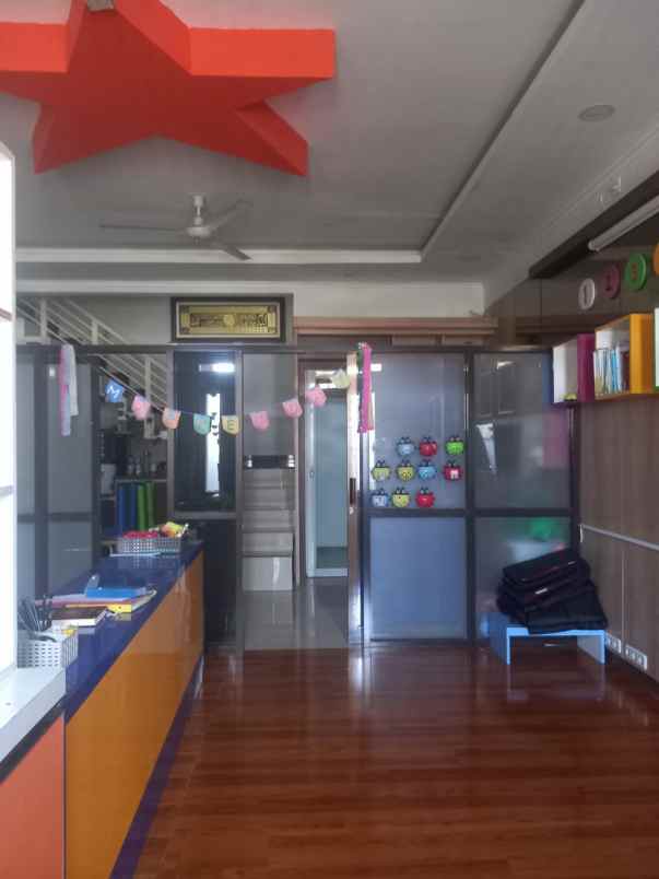 jual rumah bonus usaha jalan di antapani bandung