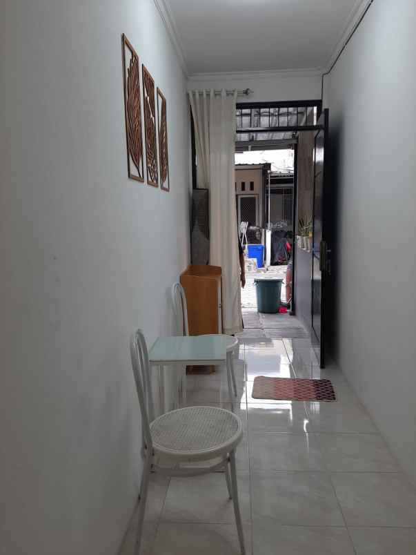 jual rumah idaman ciledug sudah renovasi