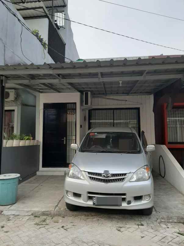 jual rumah idaman ciledug sudah renovasi