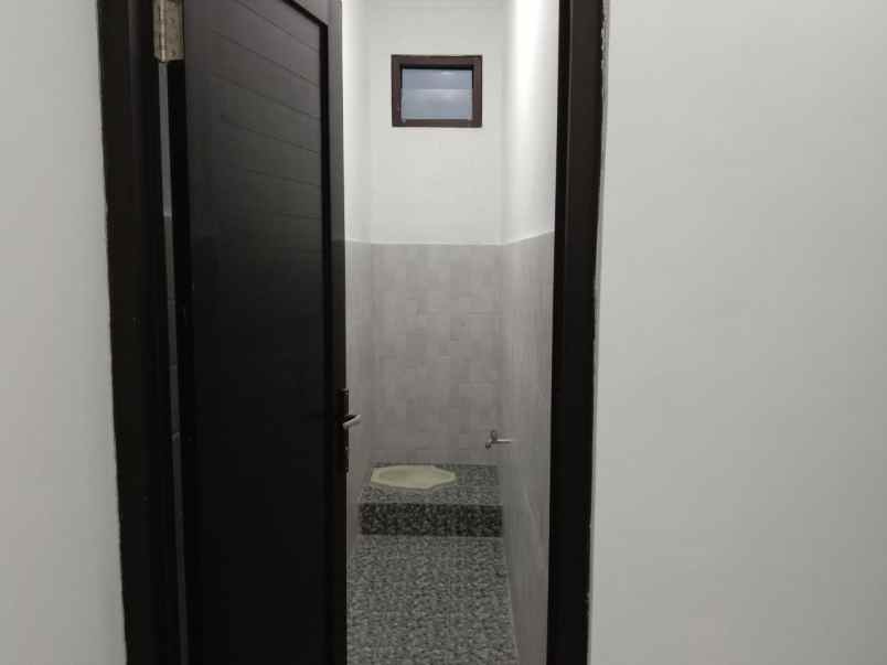 jual rumah jatiasih bebas banjir 4 km tol jatiasih