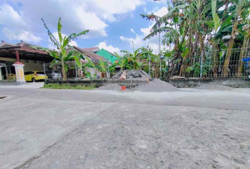 jual tanah strategis 168m2 colomadu