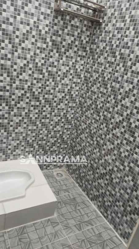 kontrakan petakan 4 pintu rkp jaya depok nego