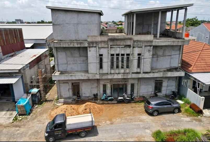 kost 3 lantai sepakat 2