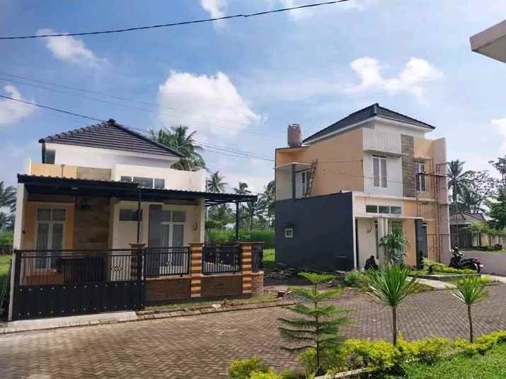 miliki hunian 2 lantai premium di gondanglegi malang
