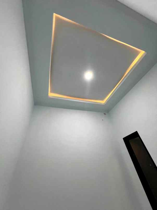 over 45jt rumah siap huni jl pengasinan sawangan depok