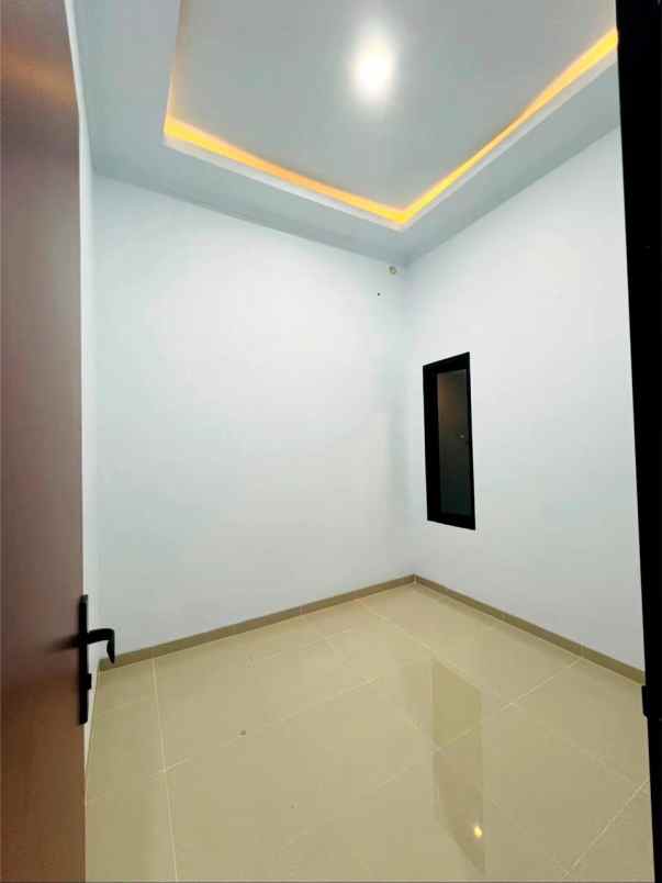 over 45jt rumah siap huni jl pengasinan sawangan depok