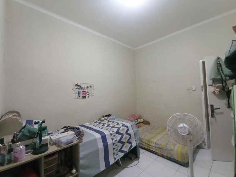 over kredit rumah sisa 8 tahun di cibinong bogor