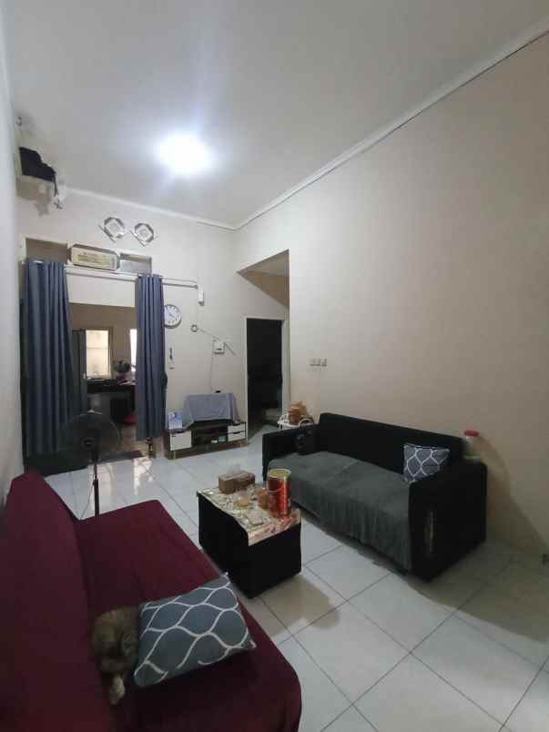 over kredit rumah sisa 8 tahun di cibinong bogor