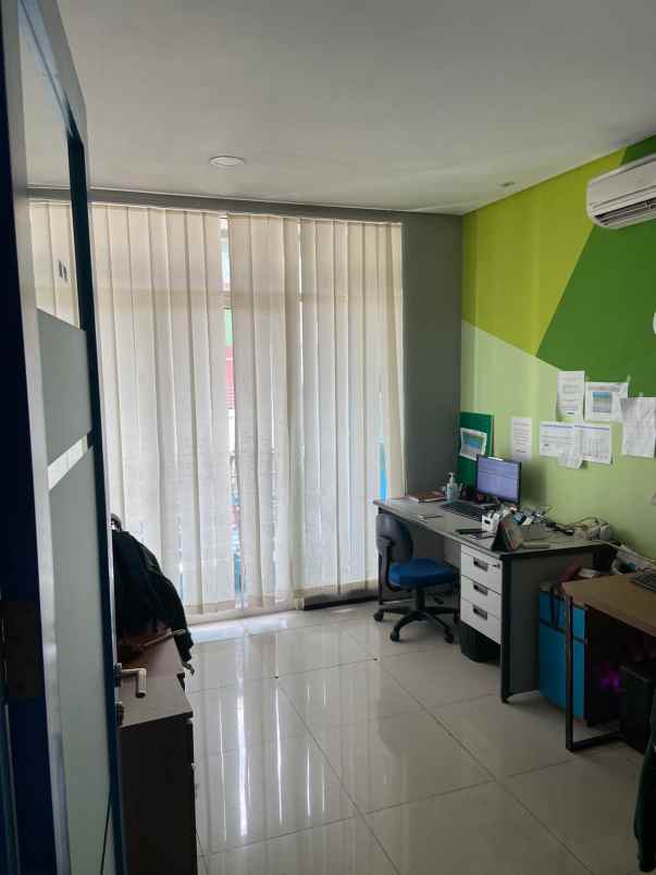 ruko gudang kantor kirana boutique office