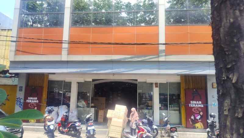 ruko raya dupak 3 lantai