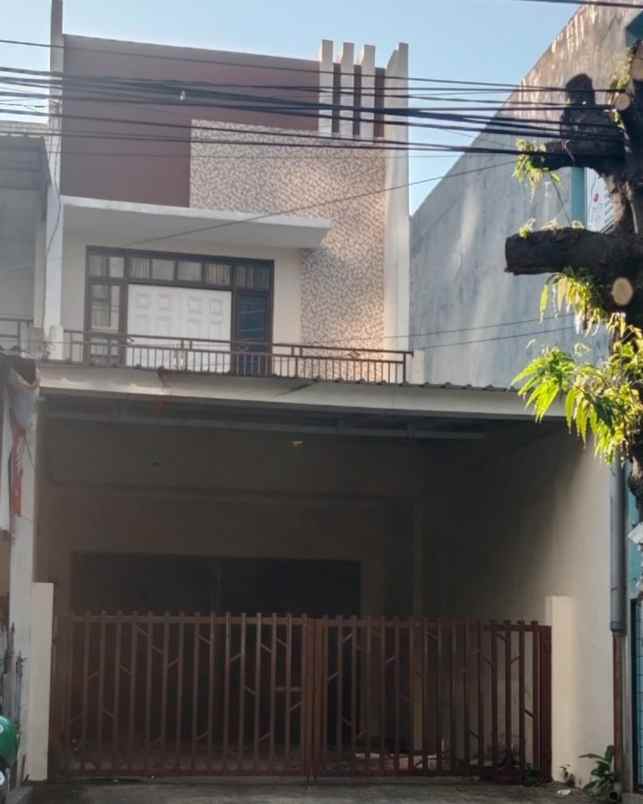 ruko tengah kota pekunden semarang tengah